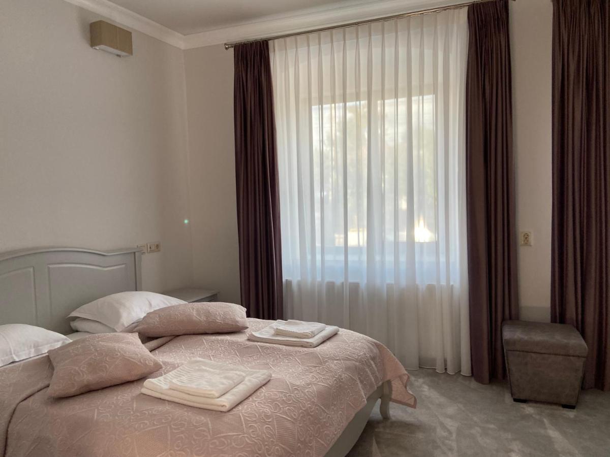Maisonette Apartments Campulung Dış mekan fotoğraf